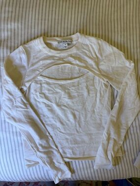 AND NOW THIS White Long-Sleeve Cutout Top